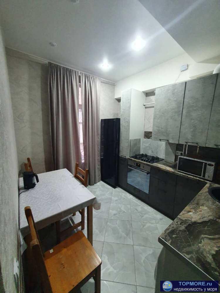 Лот № 156835. Двухкомнатная квартира с прекрасной террасой в жк Вена! Второй этаж семиэтажного дома. До центра Сочи —... - 2