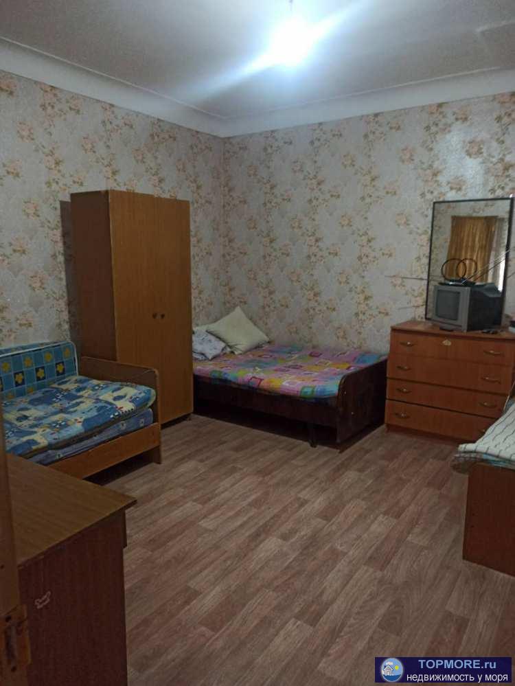 Продажа / Квартиры, Сочи, Бирюзовая улица, 8 000 000 р. Продаётся готовый бизнес - квартира в центре Лазаревского. Статус - квартира площадью 27.6 кв.м., недвижимость...