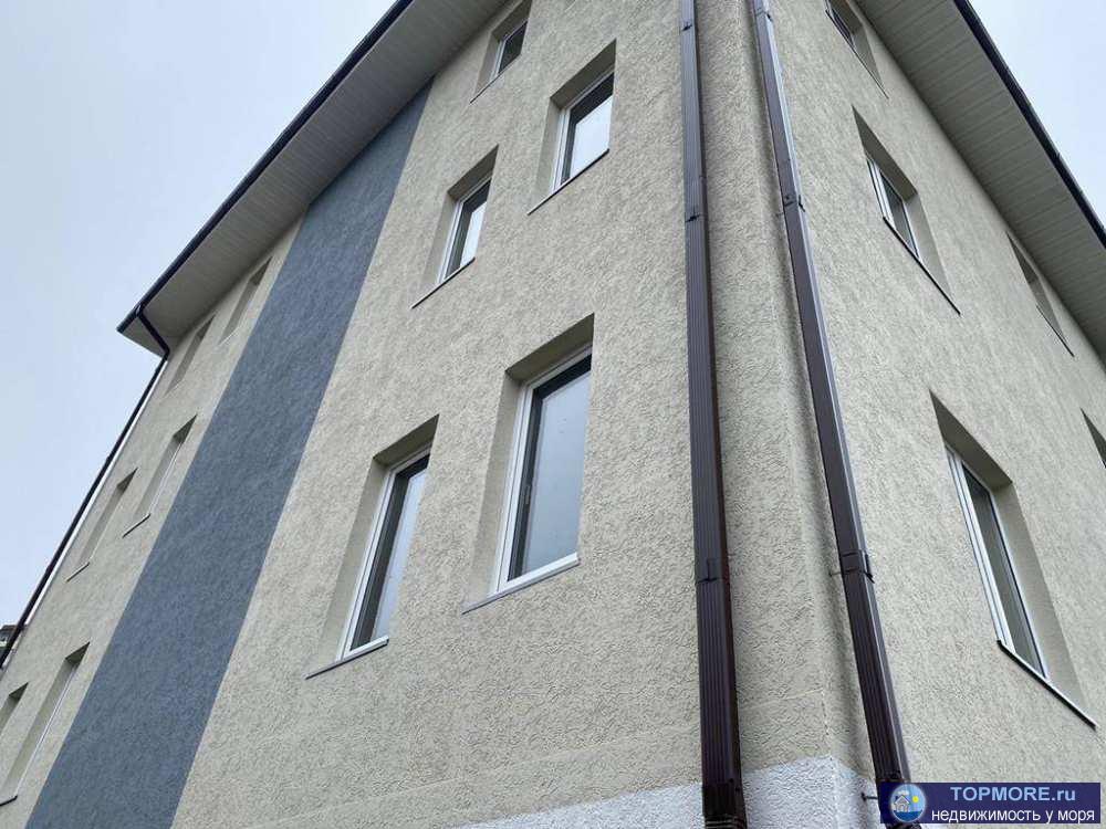 Продаю квартиру в центральном районе Сочи, в доме комфорт класса с великолепными видами!В 5-7 минутах от дома три...