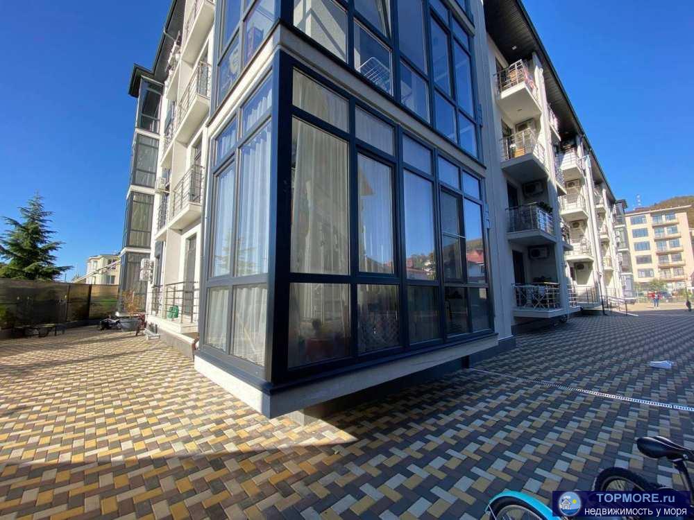 Лот № 152906. Продается новая квартира с стильным ремонтом рядом с Олимпийским парком и центром Сириус. Площадь...
