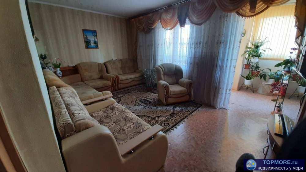 Продам большую однокомнатную уютную, готовую для проживания квартиру в Сочи! Квартира расположена в зеленой зоне...