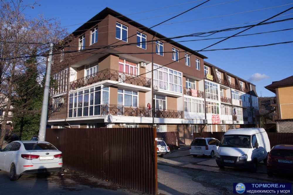 Лот № 152947. Продается просторная, светлая квартира в новом доме.   О локации:  -Ровная местность  -Район Молдовка...