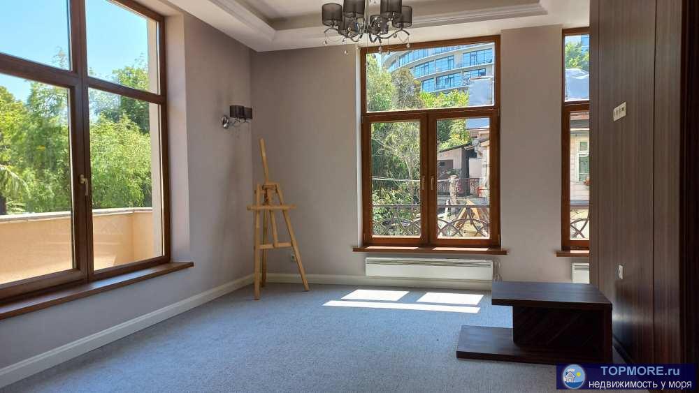 Лот № 155841. Продается 2-комнатная квартира в самом центре Сочи, на ровном месте рядом с морем в элитном районе...