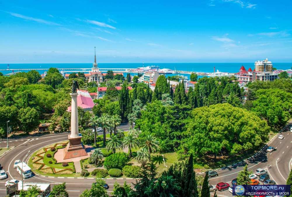 Продажа / Квартиры, Сочи, улица Войкова, 75 000 000 р. Лот № 154544. Продается квартира в самом сердце Сочи на ул. Горького, с шикарным видом на туристический центр...