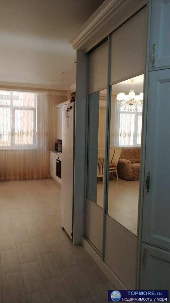 Лот № 150001. Продам квартиру в доме бизнес класса.  Расположен в 3-х минутах от лучшего пляжа в городе, на ровном...