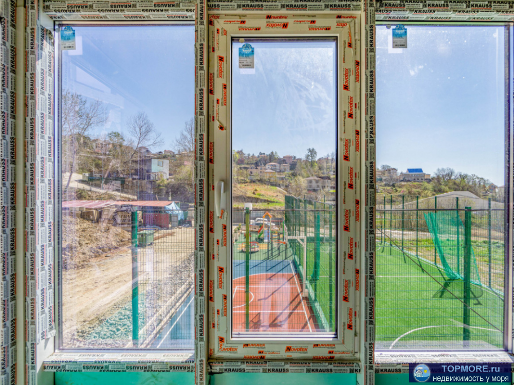 Перечислю выгоды при приобретении этого жилья:  -Жилой комплекс состоит из 8 домов комфорт класса с собственной...