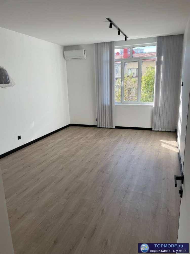 Лот № 159437. Апартаменты с новым качественным ремонтом.  Новый заселенный дом, чистые подъезды, только расставить... - 2