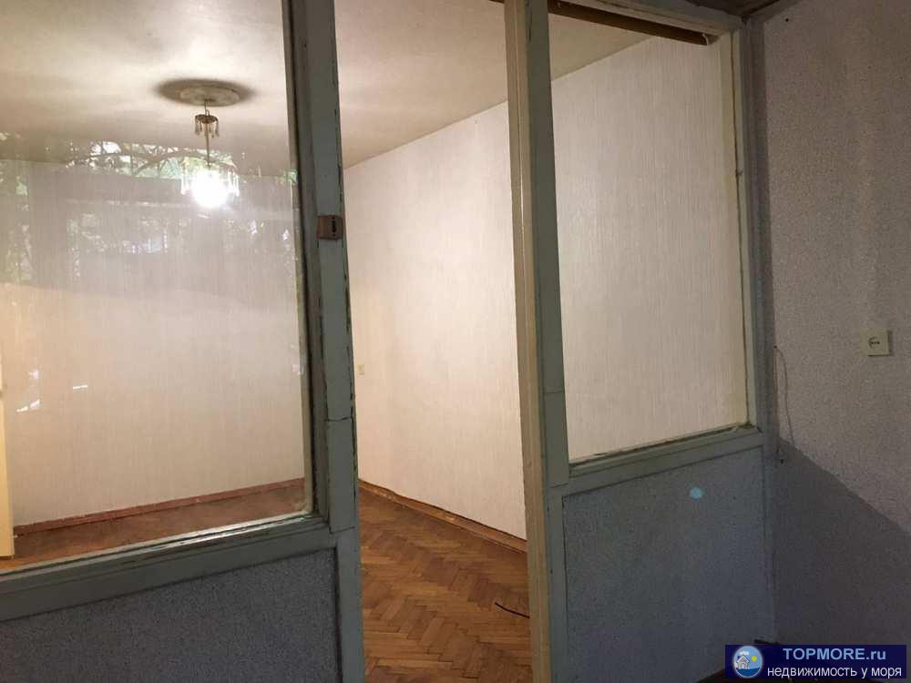 Лот № 159512. Территория огорожена и возможна парковка для владельцев