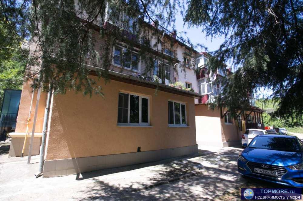 Эксклюзивная квартира в районе аэропорта в надежном доме.Квартира распланирована две отдельные комнаты и кухня.Статус... - 2