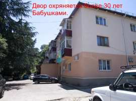 Эксклюзивная квартира в районе аэропорта в надежном доме.Квартира...