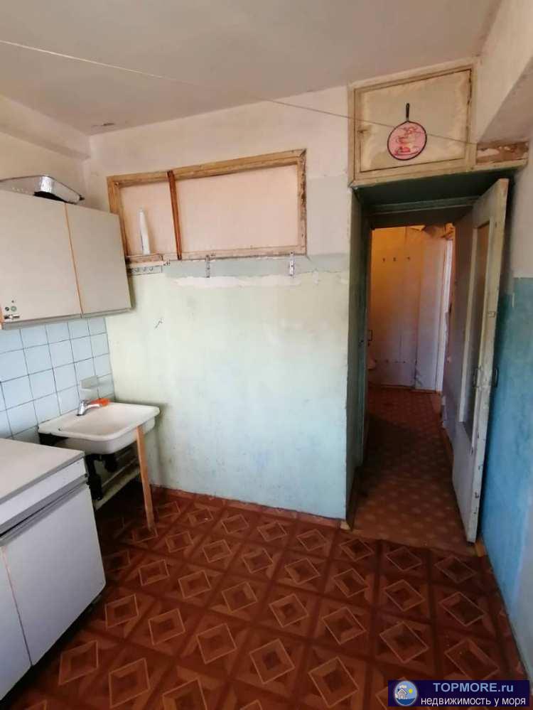Срочная продажа квартиры которая расположена в Дагомысе. Квартира находится на 3-м этаже 5-го Советского панельного... - 1