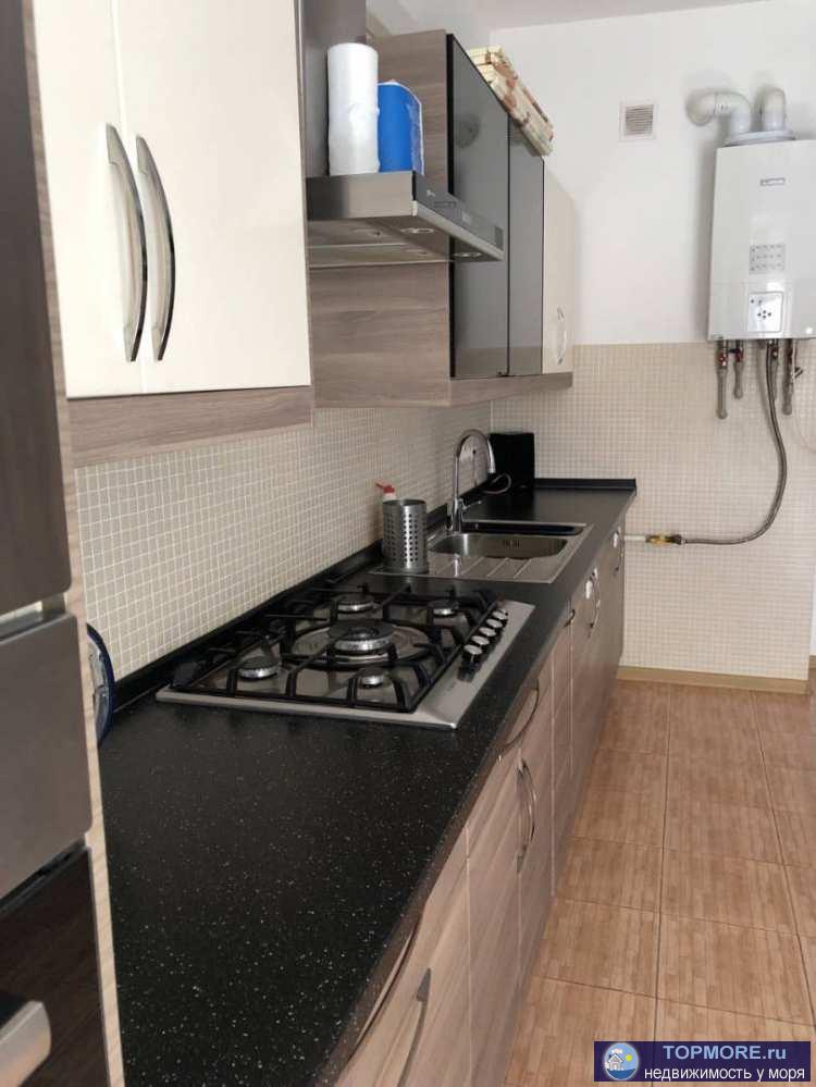 Лот № 159903. Продается квартира с новым ремонтом, полностью укомплектована мебелью и техникой. Рядом с домом... - 2