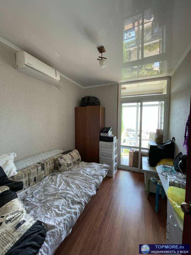 Лот № 160316. Квартира с отличным ремонтом, 70м2, 4 комнаты, большая кухня, из всех окон шикарный вид на море! 2 санузла - 1