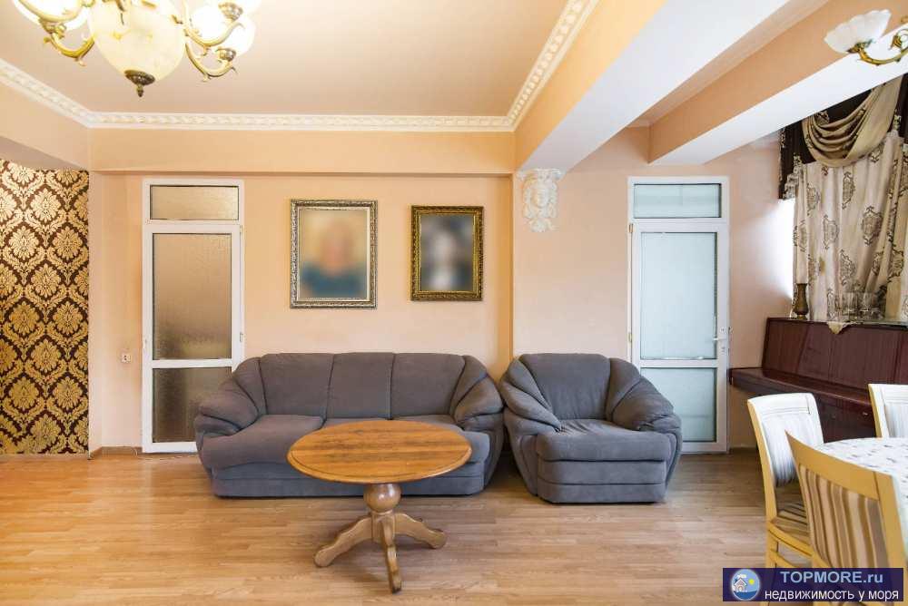 Продажа / Квартиры, Сочи, улица Макаренко, 16 000 000 р. Лот № 159696. В продаже квартира в Сочи, центральный микрорайон Макаренко. Вариант для постоянного проживания либо...