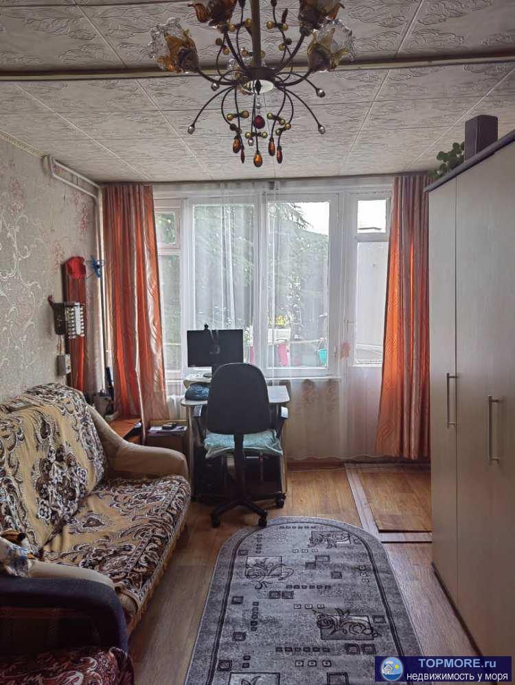 Сочи. Адлерский район. жд вокзал Адлер 15 минут пешком. Рядом школа, детский сад и вся необходимая инфраструктура....