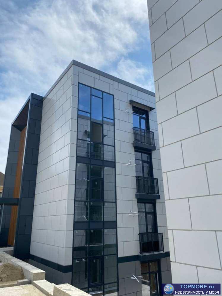 Лот № 156334. Продам студию 19,5кв.м в клубном доме с витражным панорамным остеклением ,студии выполнен качественный... - 1