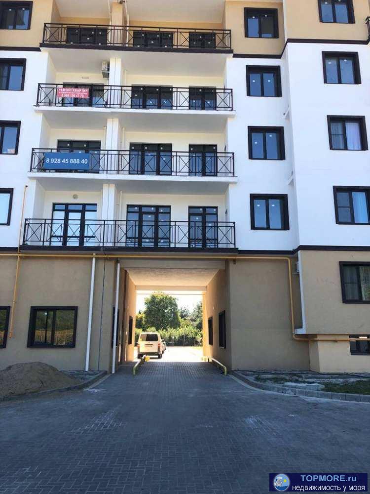 Лот № 20600. На первой береговой линии в жк Скала Парус. Продаются апартаменты. Дом находится в 200 метрах от чистого... - 1