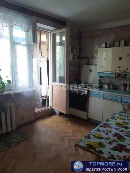 Продажа / Квартиры, Севастополь, Хрусталева улица, 9 500 000 р. Продается уютная квартира. Во дворе дома детская площадка,есть места для парковки.До остановки 5 мин пешком....