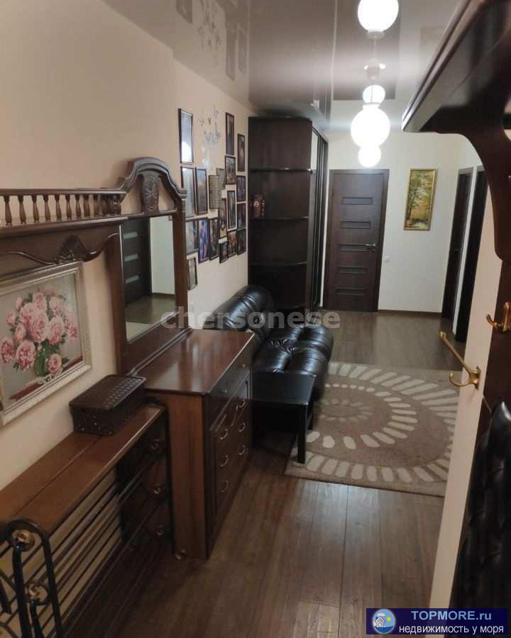 В продаже двухкомнатная квартира в Гагаринском районе города Севастополь.  Вся мебель и техника остаются в подарок....