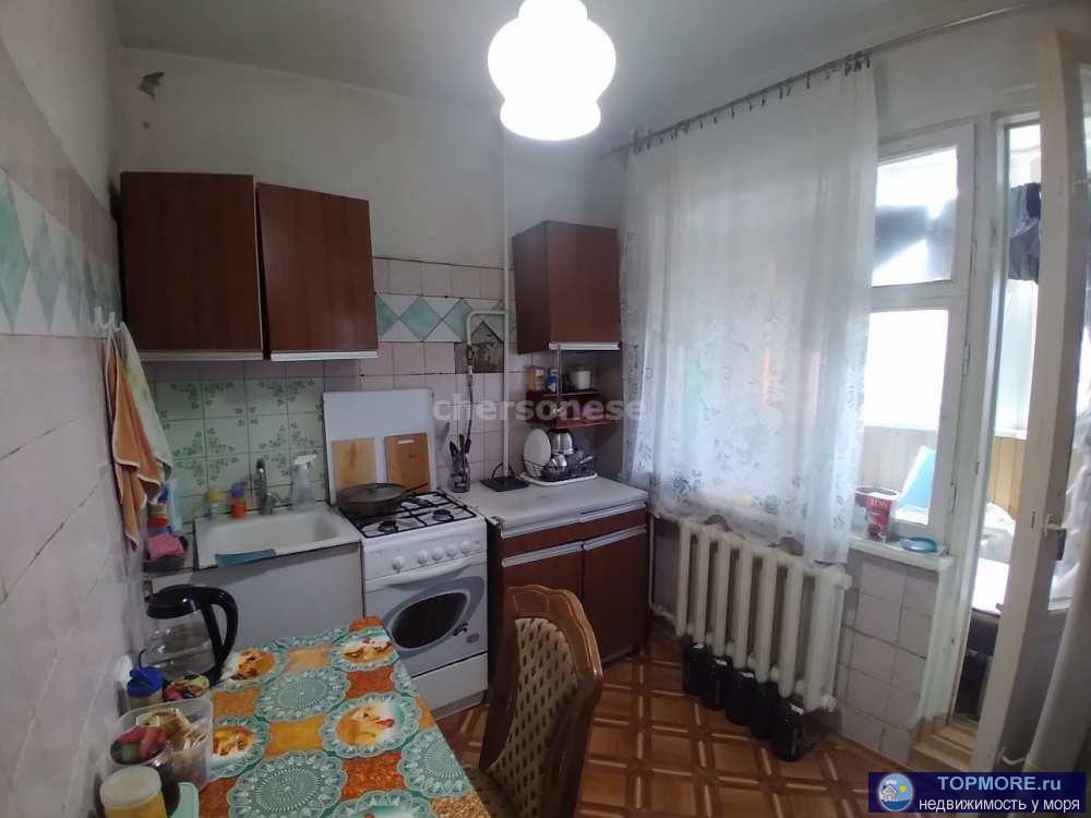 Предлагается к продаже отличная видовая квартира на Южном Берегу Крыма в Ялтинском округе в п.г.т. Массандра....