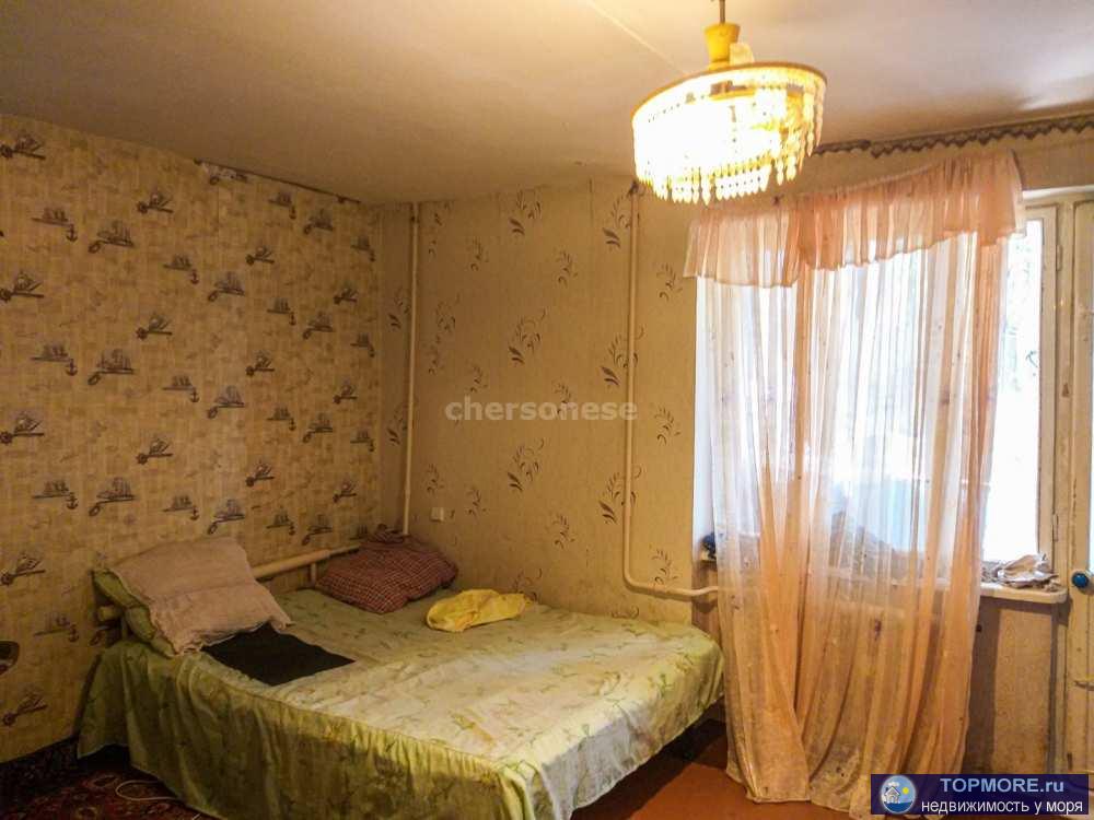 В продаже квартира на проспекте Генерала Острякова.  Квартира расположена на втором этаже.  Позвоните мне, чтобы...