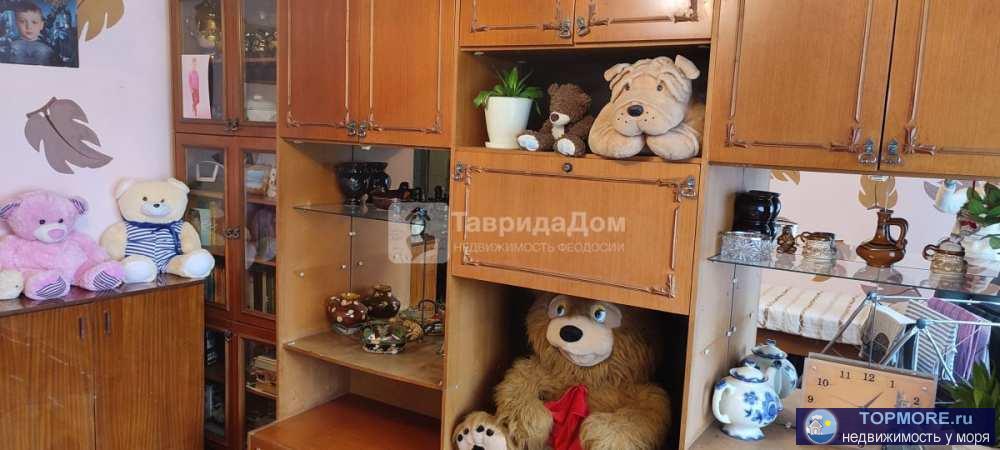 Продам 4-х комнатную квартиру, 4/5 эт, 107 м2,  ул. Крымская, 29, г. Феодосия. Квартира нестандартной, чешской...