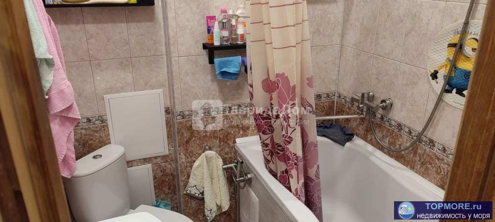 Продам 1-к квартиру, 32 м2, 3/5 эт с ремонтом,  ул. Первушина, 36А, Феодосия. Квартира расположена на самом удобном...