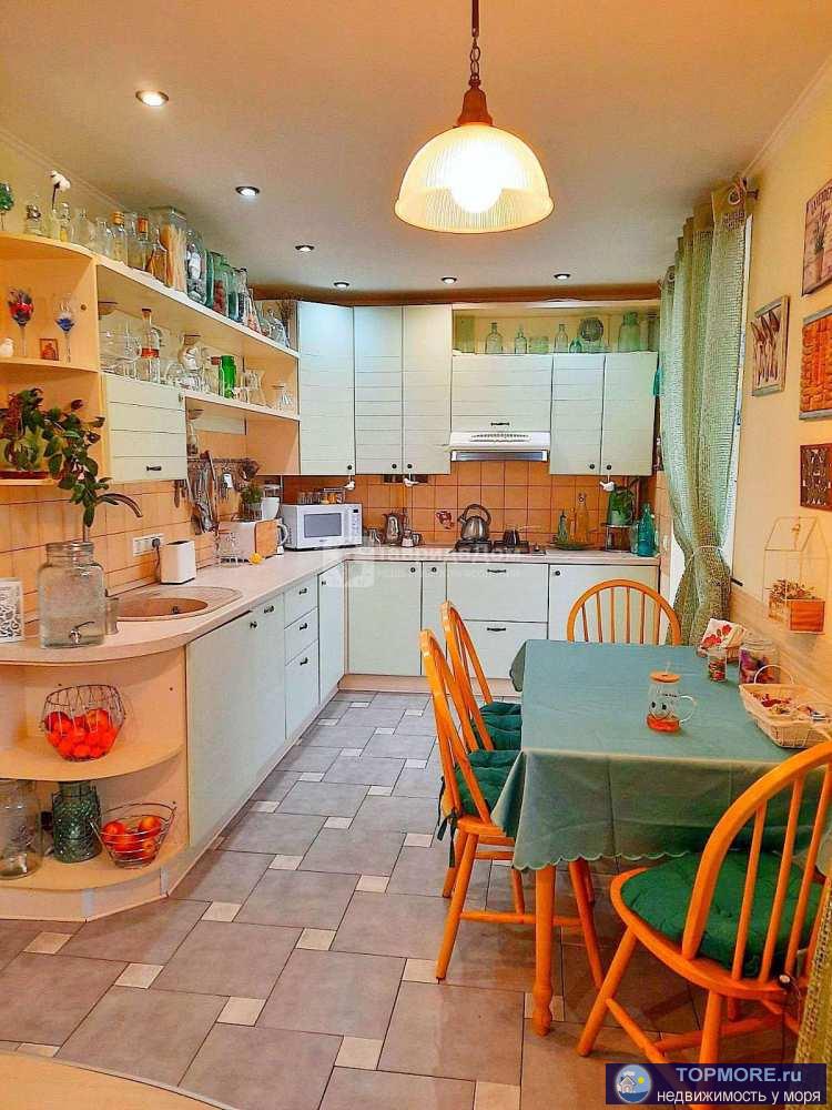 Продажа / Квартиры, Феодосия, Чкалова ул, 8 395 000 р. Продам 3-х комнатную квартиру 71,7 кв.м, 5 этаж 6 этажного дома, ул. Чкалова 96 А, Феодосия. Отличный вариант 3-х... - 2