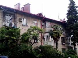 Лот № 161932. Продаю просторную 3-комнатную квартиру в самом центре...