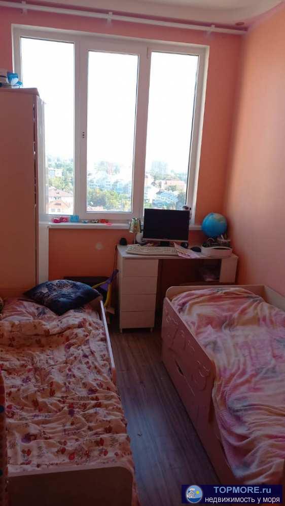 Лот № 161823. Продается двухкомнатная квартира с отличными видовыми характеристиками в Курортном городке. Вид на... - 2