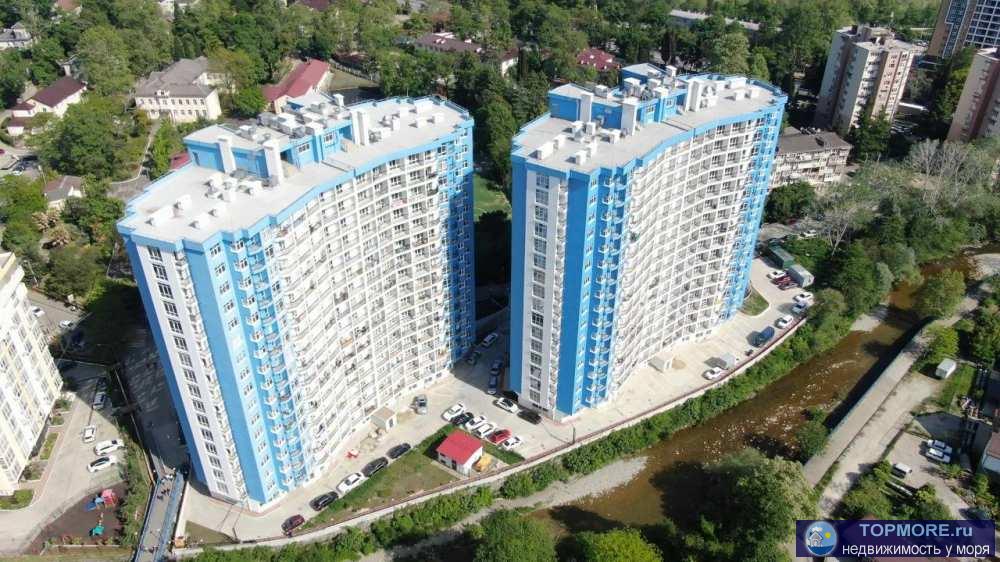 Срочная продажа квартиры в Сочи, район Дагомыс в жк Босфор по адресу Гайдара 22 А. Находится на 14 из 17 этажей,...
