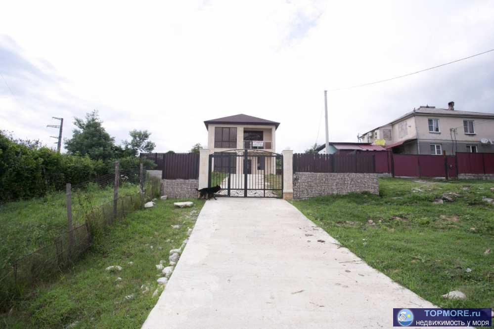 Двухэтажный дом 116 м2 в Черешне. Участок 5 соток. Стены - заполнение керамзитбетон. Скважина, электричество 15 кВт,...