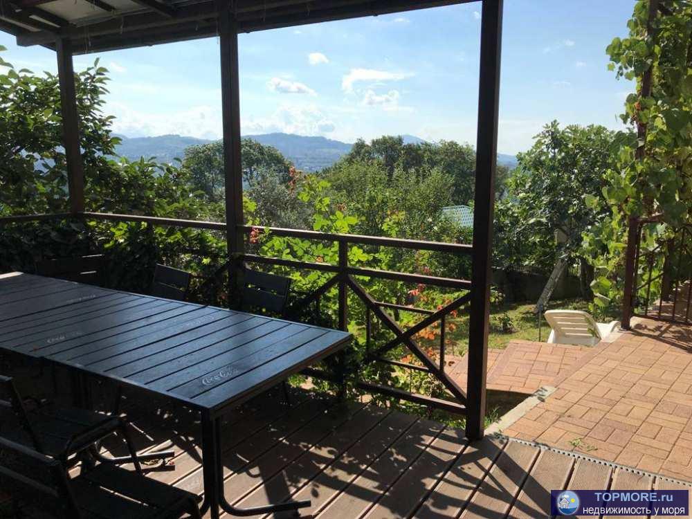 Лот № 158418.    Прекрасный трех этажный дом на Высокогорной с видом на горы и море.     В данной локации находятся,... - 1