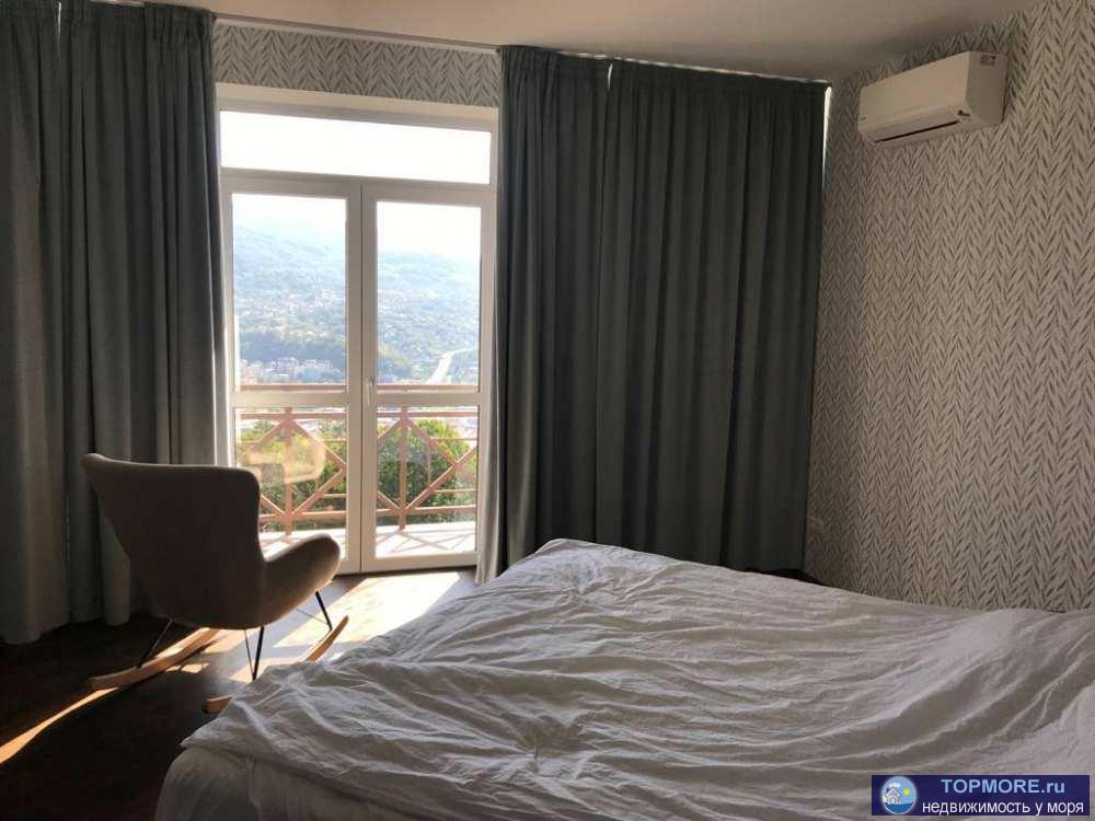 Лот № 158418.    Прекрасный трех этажный дом на Высокогорной с видом на горы и море.     В данной локации находятся,... - 2