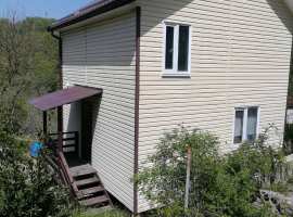 Лот № 158222. Срочная продажа!
 Дом в Сочи, с. Пластунка 
Две...