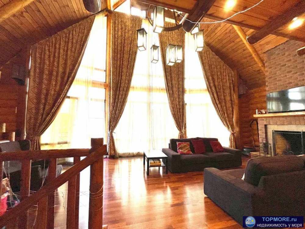 Лот № 153900. Продается 3-этажный дом в Адлерском районе, пос. Форелевое хозяйство.  Дом сделан из бруса с шикарным...