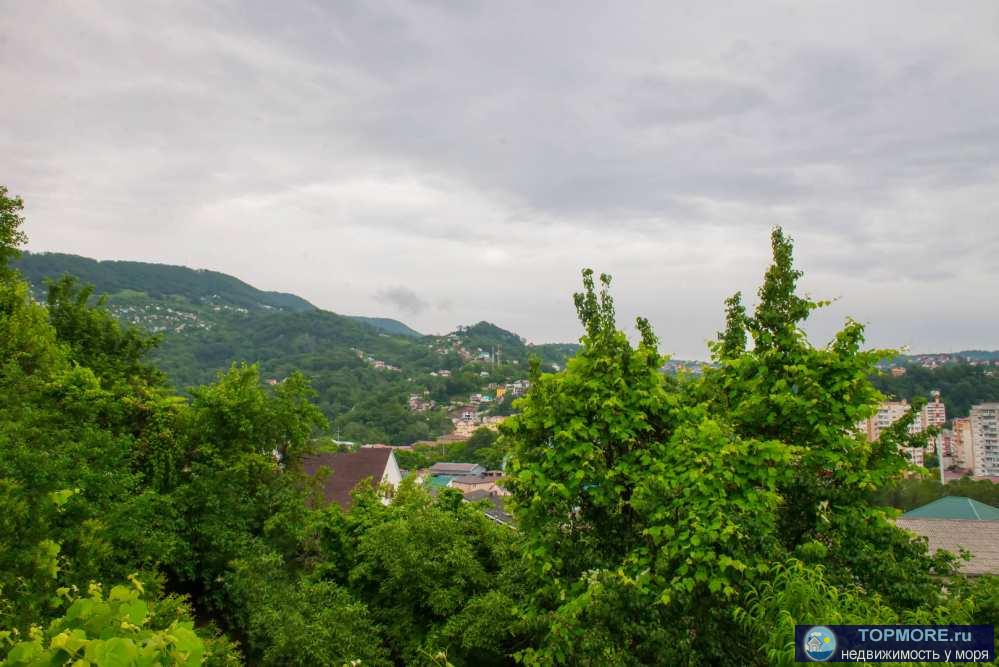 Срочно продаю дом в центральном районе г. Сочи. Дом 100 м2, с ремонтом, 8 комнат, кухня, центральные коммуникации,... - 2