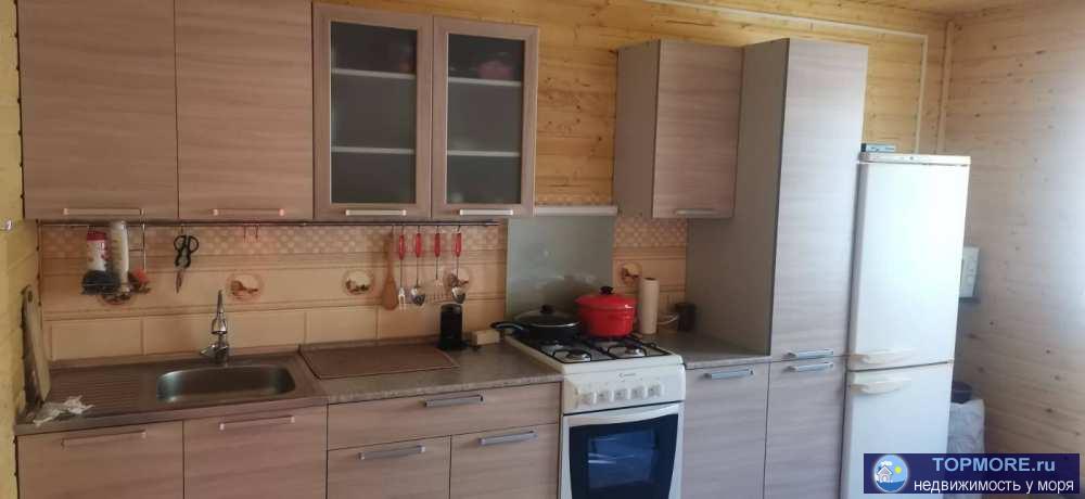 Продается дом в живописном месте , район Мацеста . площадью 98 м , земельный участок 7 соток . На территории имеется...