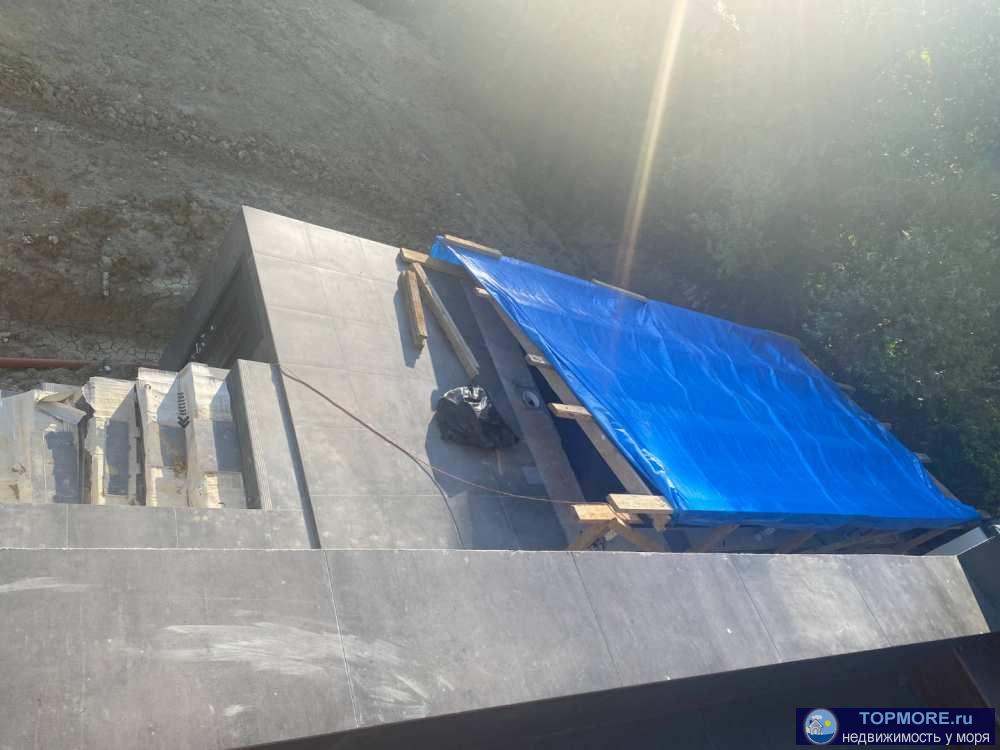 В продаже великолепная вилла с бассейном,  153 м2  на участке 3,6 сот, выполнена в современном стиле. Расположена... - 2