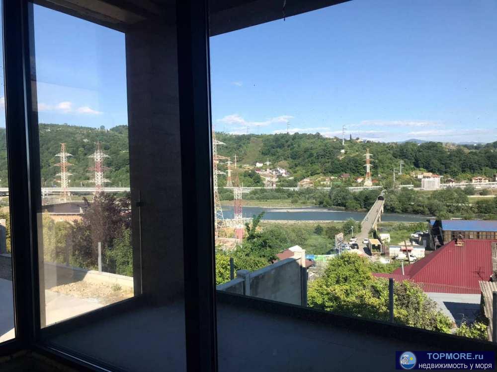 Лот № 158698. Продаю новый 2х этажный  коттедж 254,5 м2 с гаражом на два машиноместа,  в Сочи в районе Аэропорта.Дом... - 2