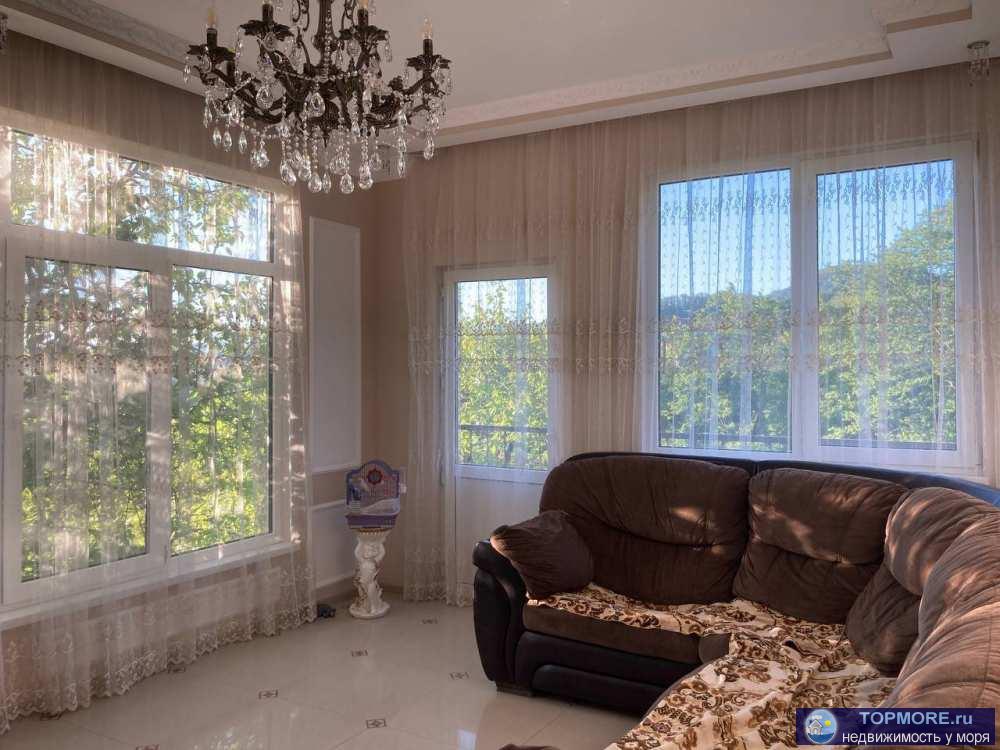 Лот № 157900. В продаже дом в Сочи, район Мамайка с мебелью и техникой, полностью готовый к проживанию. Общая площадь...