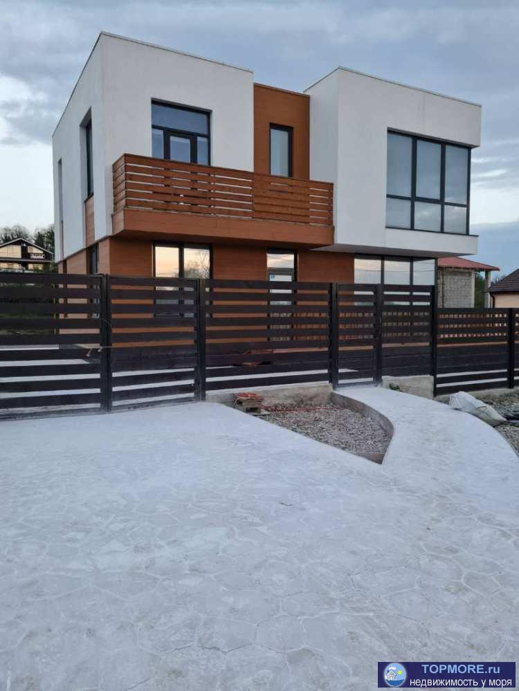 Лот № 156589. Продаю шикарный коттедж в стиле в Адлере, район Черешня.  Общая площадь - 204 кв.м в 2 этажа + участок... - 2