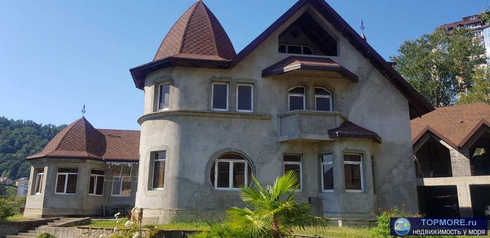 Продаю дом в шаговой доступности до моря.  Шикарный участок 15 соток, на котором ощущается простор и одновременно... - 1