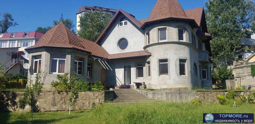 Продаю дом в шаговой доступности до моря.  Шикарный участок 15 соток, на котором ощущается простор и одновременно... - 2