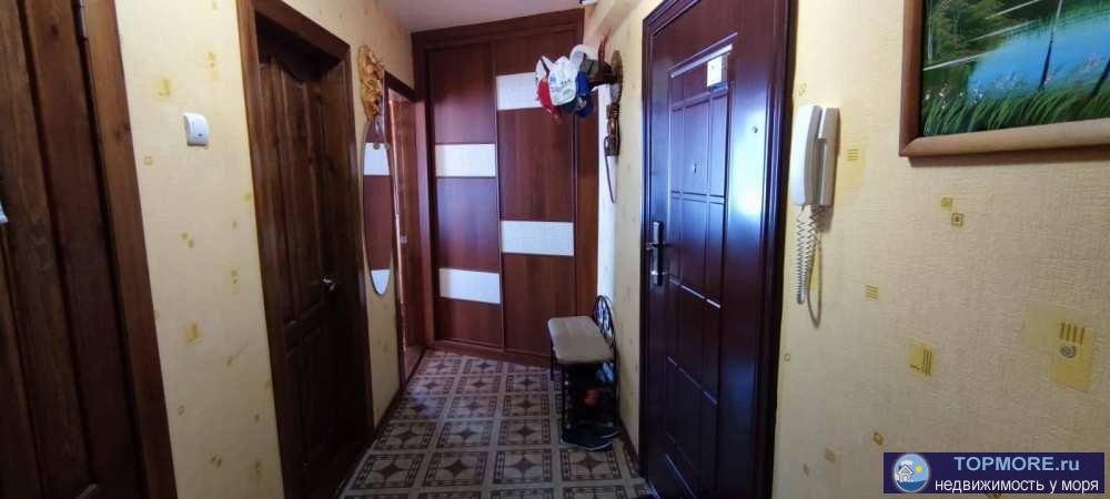 Лот № 162944. Продается 2-комнатная квартира в пос. Лазаревское города Сочи, по ул. Коммунальников, 2-й этаж.Площадь...