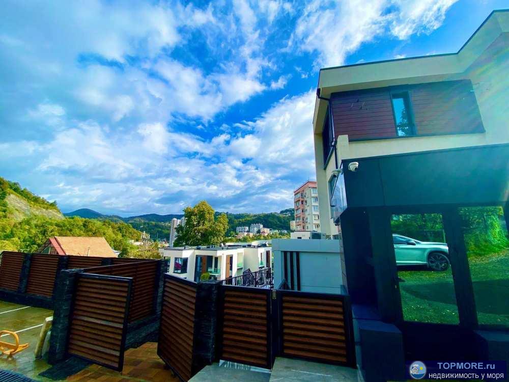 Лот № 163523. Продаю квартиру с собственной террасой в современном жилом комплексе! До моря 15 минут. Подходит как...