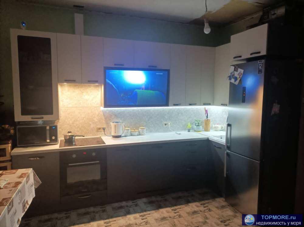 Лот № 163864. Продаю двухуровневую квартиру, по полу 40,1 м2,  второй уровень 35 м2. Выполнен ремонт на первом... - 1