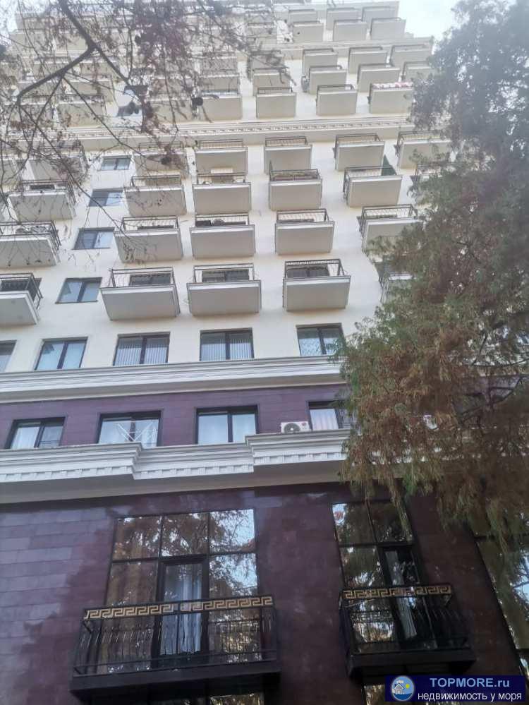 Лот № 171166. В связи с переездом продается квартира с незабываемым видом на море и горы!Надежный дом, который точно...