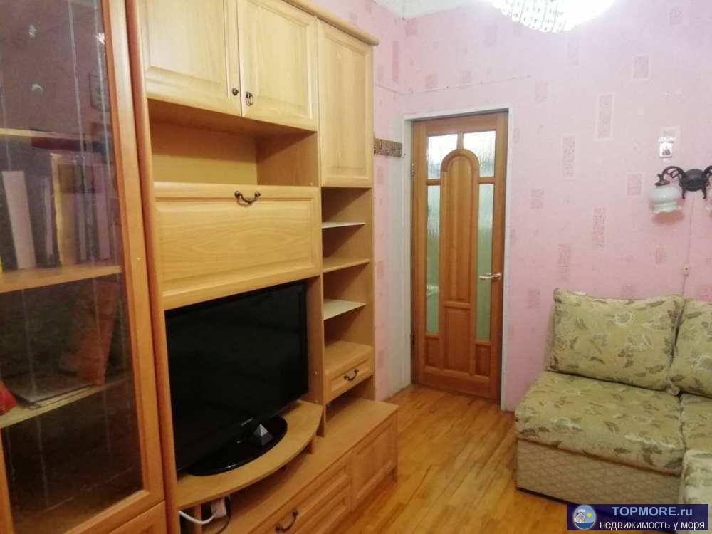 Лот № 21074. продаётся однокомнатная квартира В городе геленджике! расположена на третьем этаже четырехэтажного... - 2