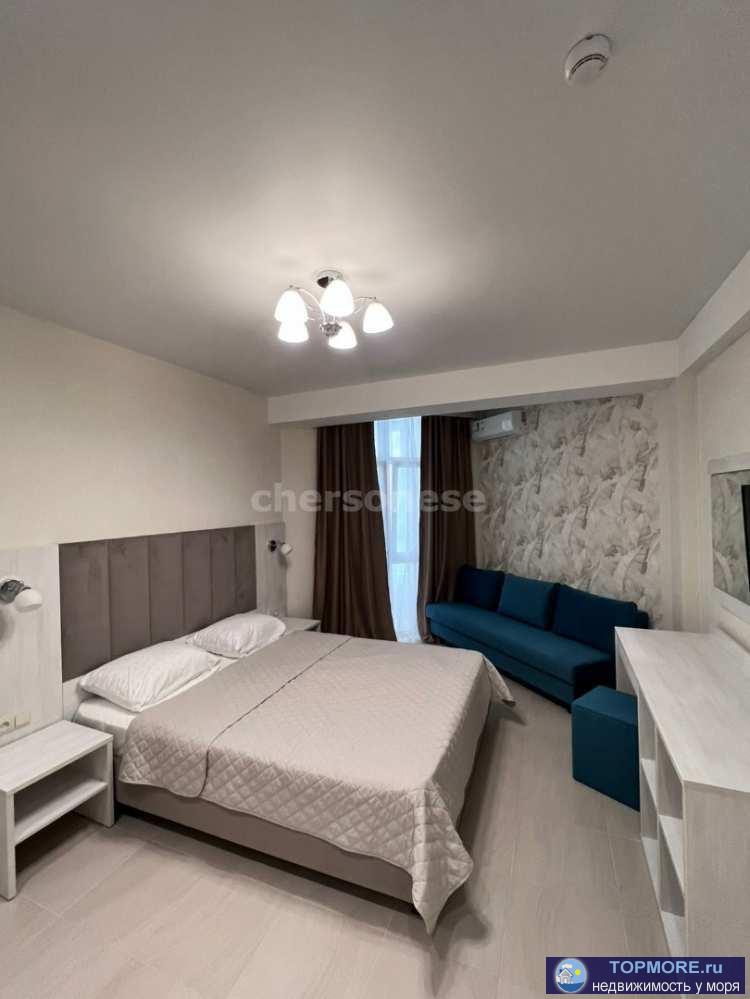 Сдаются однокомнатные апартаменты с дизайнерским ремонтом в самом востребованном районе на первой береговой линии....